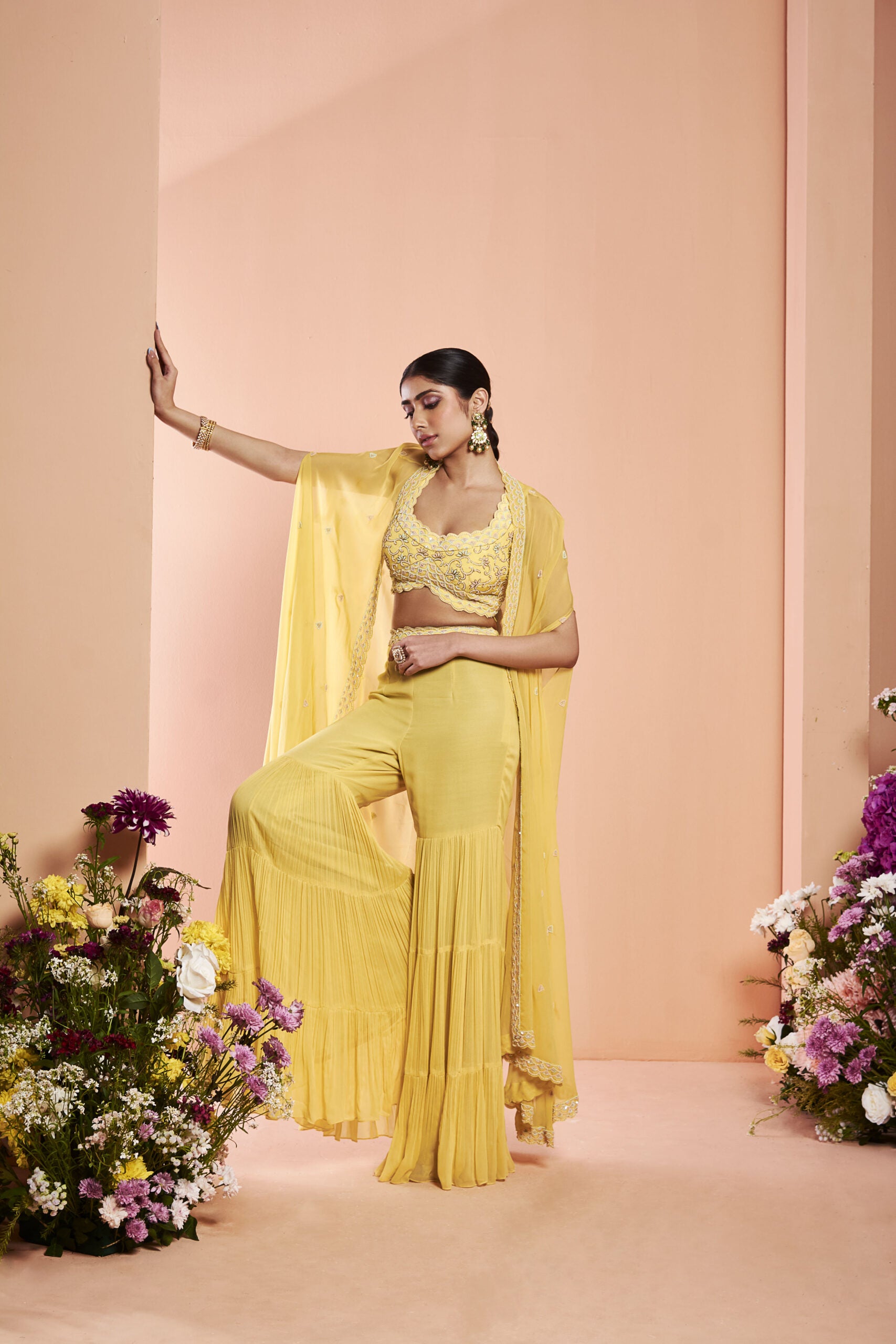 AC04 NK/SS015 Daisy Yellow Pleated