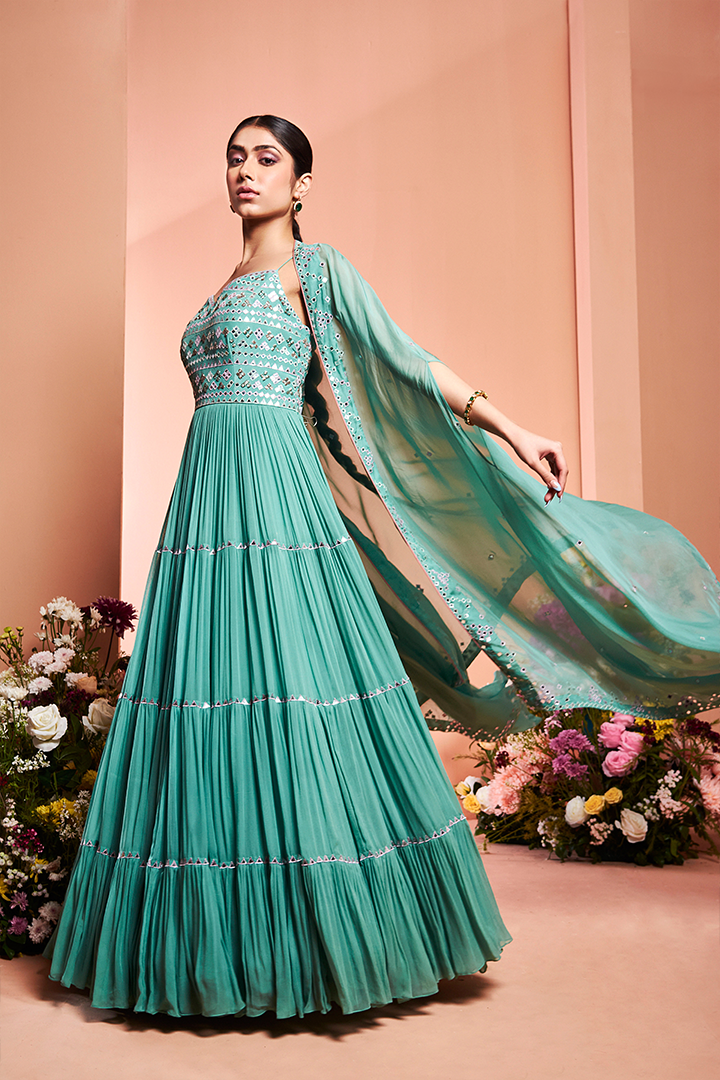 AD10 NK/SS021 Aqua Blue Tiered