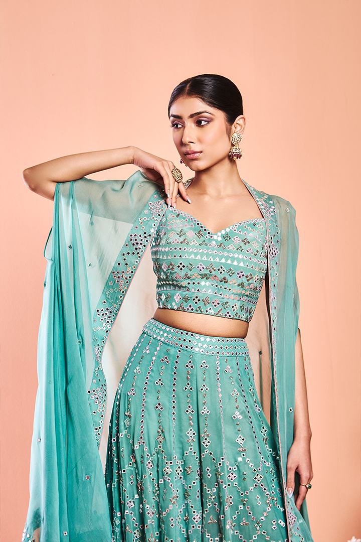 AC01 NK/SS020 Aqua Blue Sharara