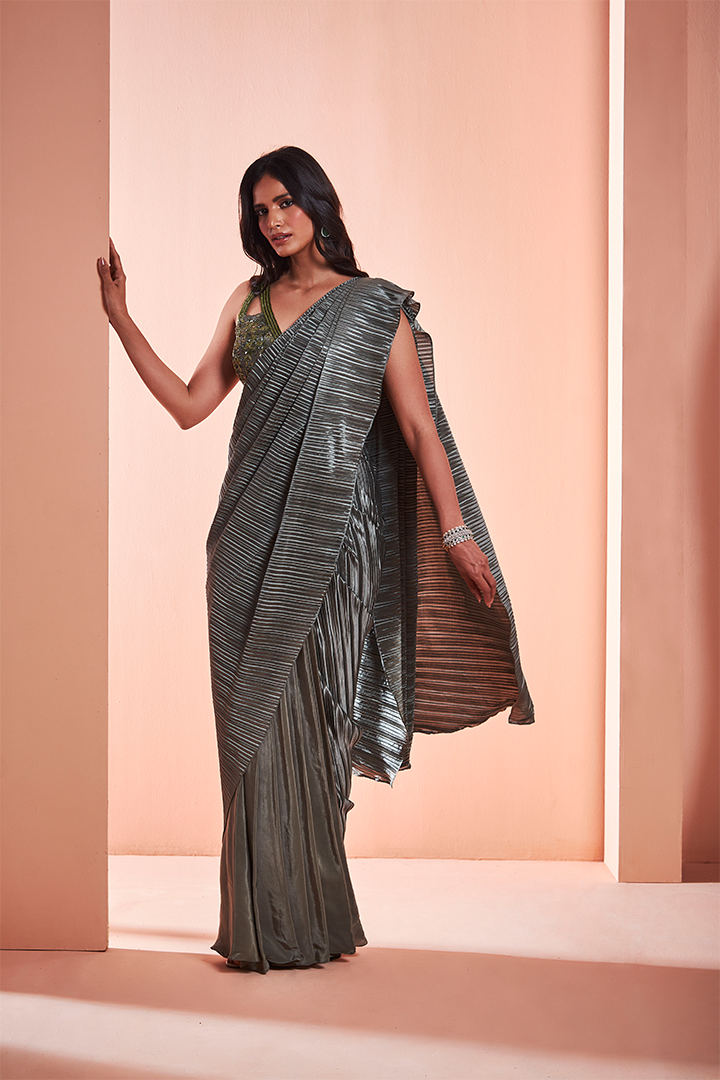 AD03 NK/SS013 Smoke Green Cocktail Drape