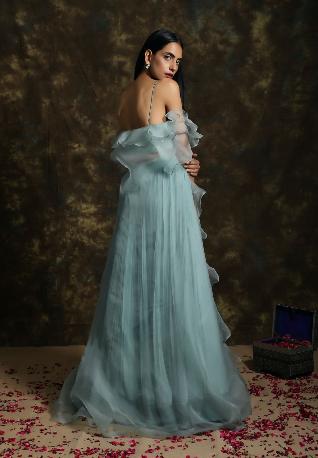C020 Lehenga Blouse Set Paired with Ruffled Cape