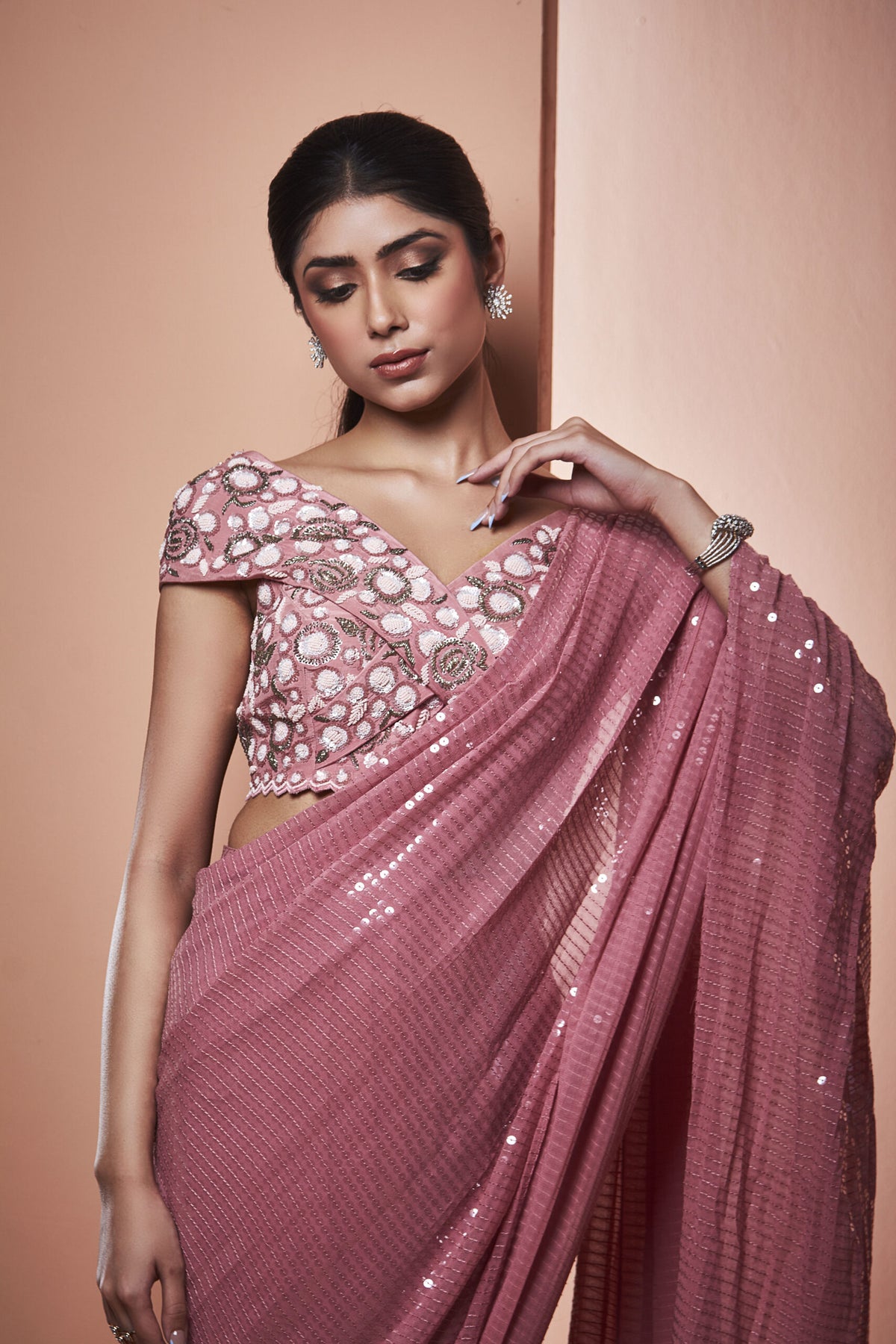 AC09 NK/SS011 Shimmer Pink Cocktail Drape
